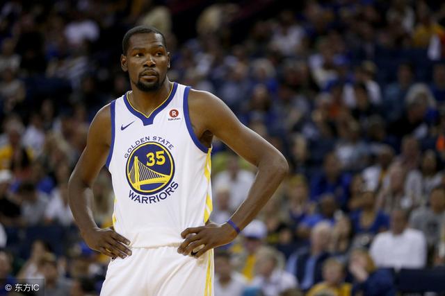 周琦8板3帽首钢逆转广州 邹阳20+10福建负青岛