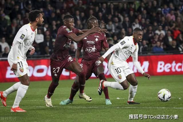 怀特38分塔图姆20+11 绿军力克热火大比分3-1